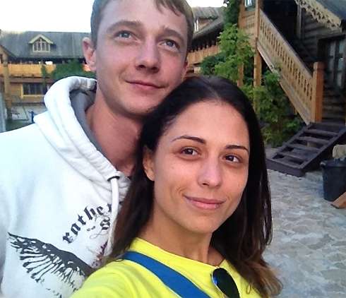 Экс-солистка «Сливок» с мужем Денисом Гатальским
