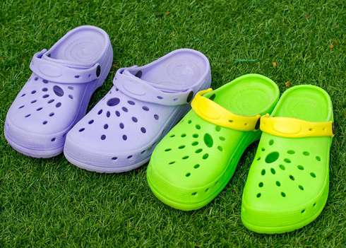 Внезапное появление на рынке марки Crocs вновь вернуло популярность резиновой обуви