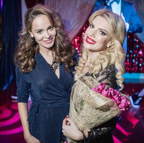 Анна Калашникова и Катя Гусева Анна Калашникова и Катя Гусева