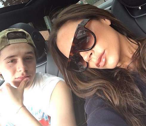 Виктория Бекхэм с сыном Бруклином