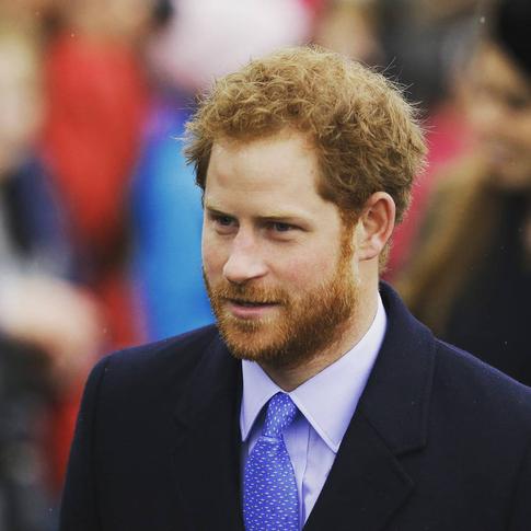 Принц Гарри отпустил возлюбленную домой