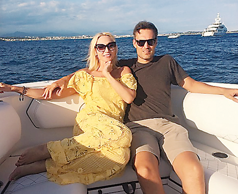 Instagram: звезды «ловят» последние теплые деньки