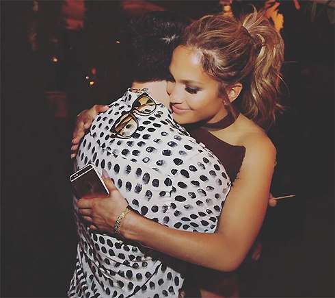 Каспер Смарт поздравил возлюбленную Джей Ло с днем рождения Каспер Смарт поздравил возлюбленную Джей Ло с днем рождения