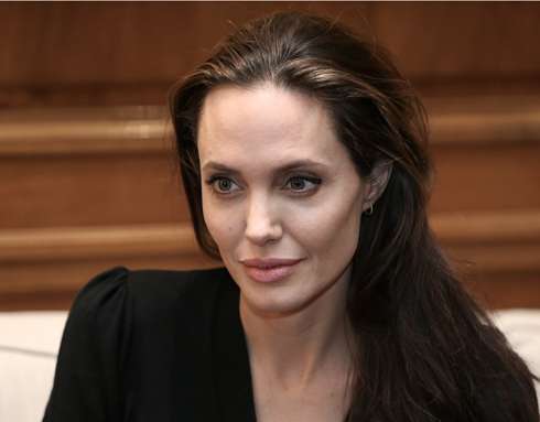 Анджелина Джоли