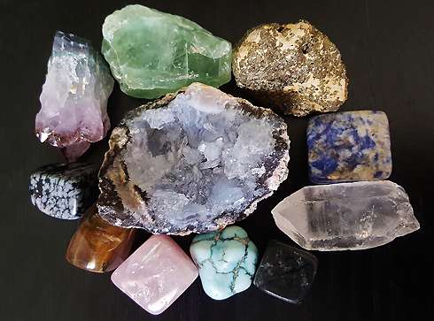 Какие драгоценности подходят вам по знаку зодиака?