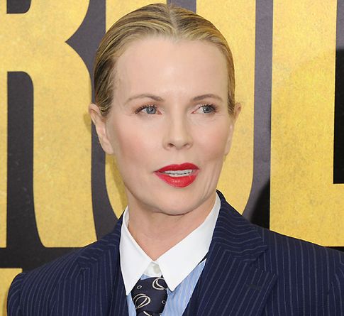 Ким Бейсингер вышла замуж?