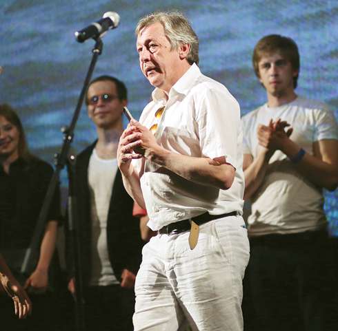 Михаил Ефремов на «Кинотавре-2016» Михаил Ефремов на «Кинотавре-2016»