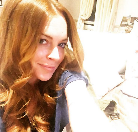 Линдсей Лохан поделилась топлес-селфи из русской бани