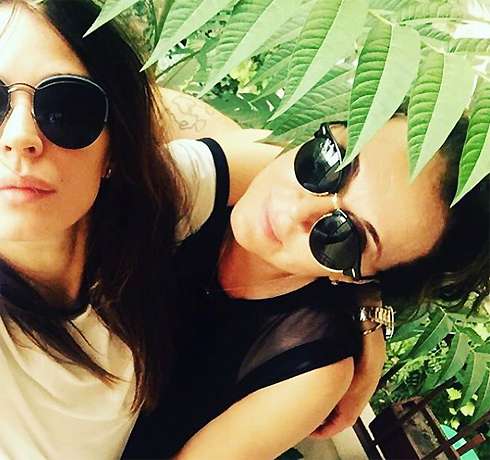 Актриса с дочерью Агнией Дитковските