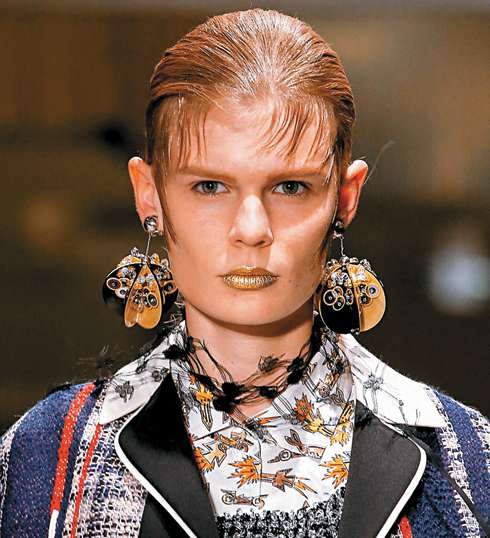 Визажисты предлагают грядущей весной самые немыслимые цветовые сочетания 