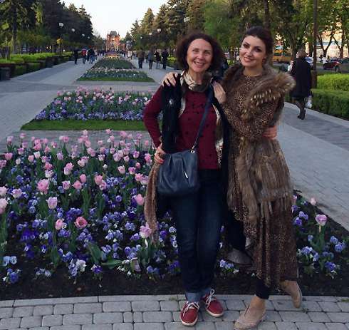 Анастасия Макеева со своей мамой