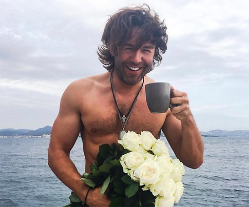 Андрей Малахов поделился пикантным фото