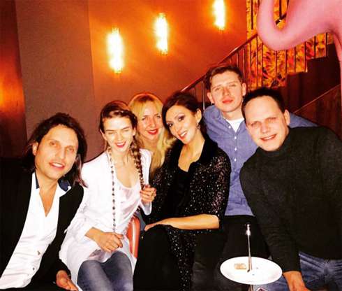 Катя Мцитуридзе устроила вечеринку в честь дня рождения, на которую собрала самых близких друзей