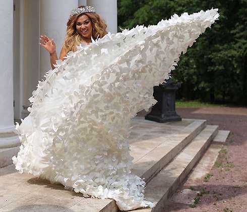 Корнелия Манго