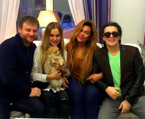 Корнелия Манго встретилась с Анной Городжей, которая займется организацией ее свадьбы Корнелия Манго встретилась с Анной Городжей, которая займется организацией ее свадьбы