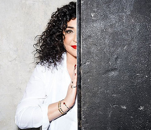 Лолита установила слежку за работниками ТСЖ