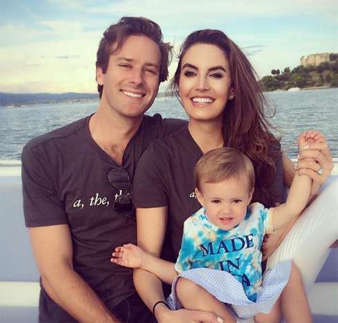 Арми Хаммер с семьей