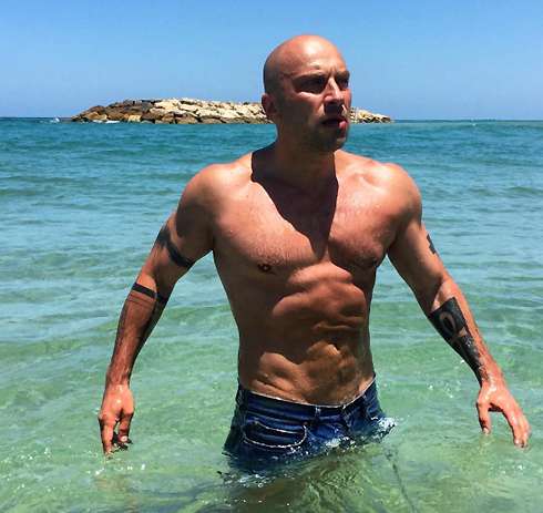 Поклонницы уже не сдерживали своих эмоций, увидев этот снимок