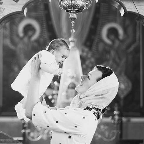 Милла Йовович называет свою младшую дочь Дашей