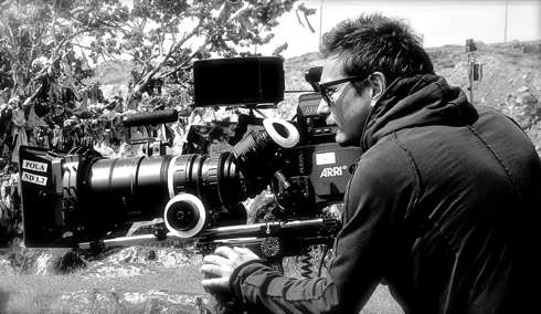 «Режиссерские амбиции у меня отсутствуют: я поглощен сугубо своей профессией», - признается Опельянц