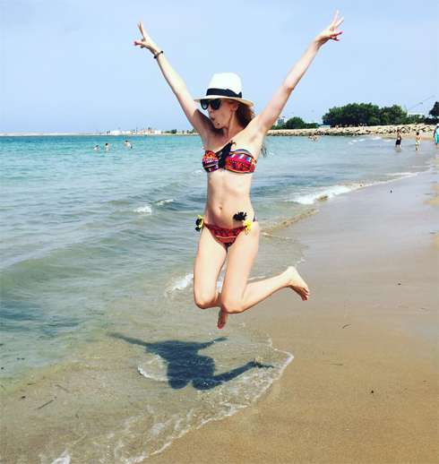 И на этом снимке просматривается животик