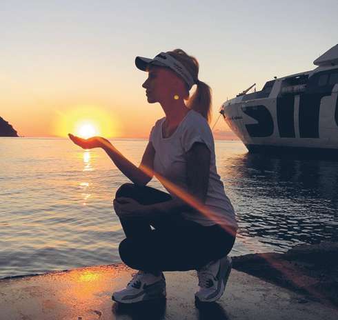 Солистка группы Reflex Ирина Нельсон каждый день встает в пять утра Солистка группы Reflex Ирина Нельсон каждый день встает в пять утра