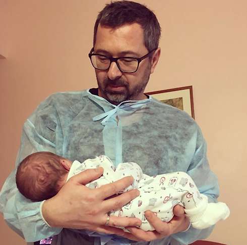 Новорожденную дочку счастливые родители назвали Лидочкой