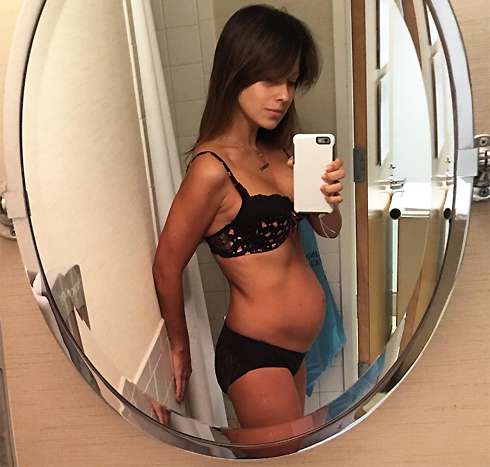 Так Хилария Болдуин выглядела на следующий день после третьих родов