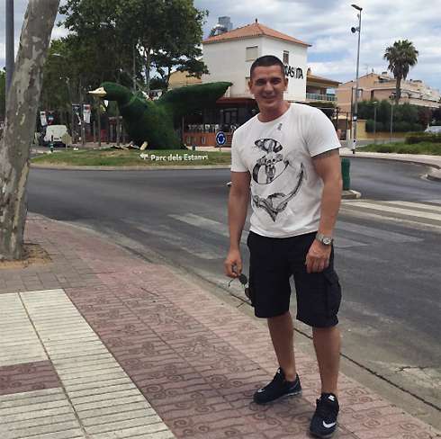 Курбан Омаров сейчас находится в Барселоне