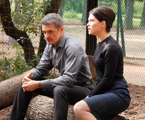 У главных героев сериала странные и в каком-то смысле порочные отношения