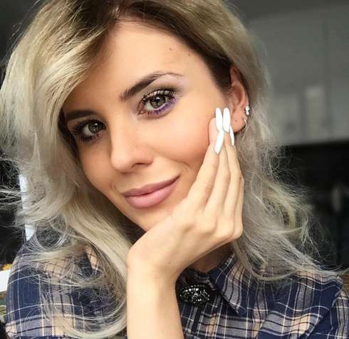 Анна Шульгина