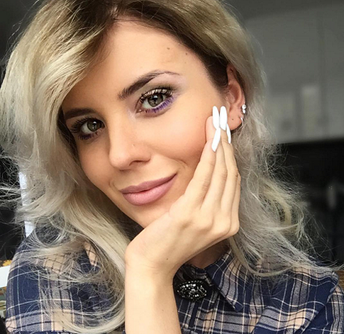 Анна Шульгина: «Журналисты мне всех друзей распугали»