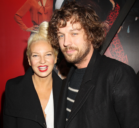 Sia разводится с мужем