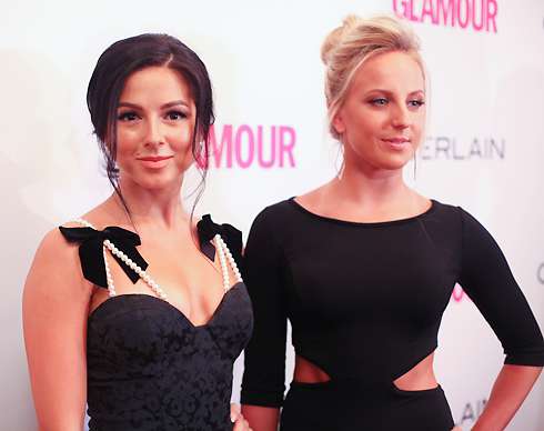 Нюша и Мария Шурочкины