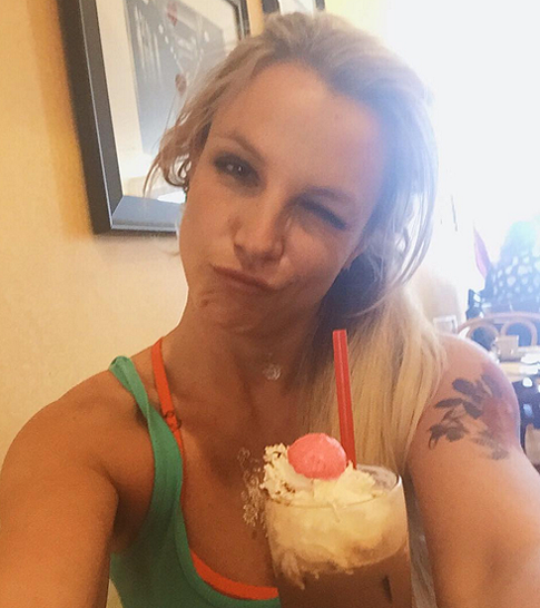 Бритни Спирс ищет бойфренда с большим пенисом