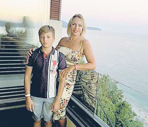 Алла Довлатова и сын Павел