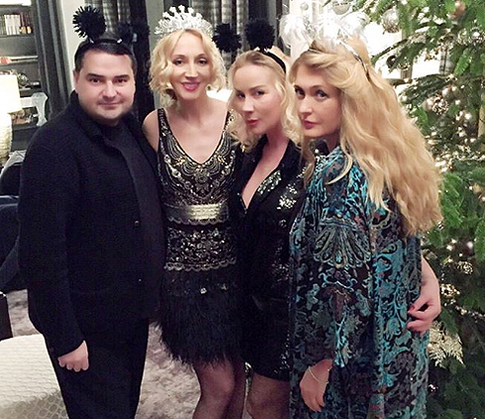 Звезды поздравили со Старым Новым Годом