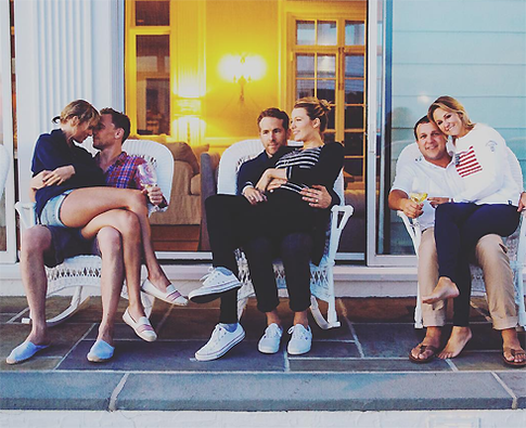 Тейлор Свифт и Том Хиддлстон перестали скрывать отношения