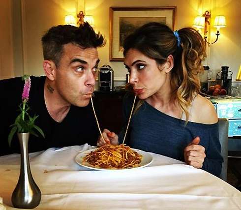 Робби Уильямс и его жена Айда Филд