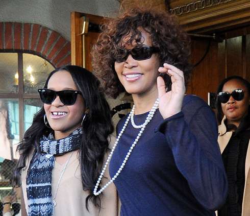 Уитни Хьюстон и Бобби Кристина Браун