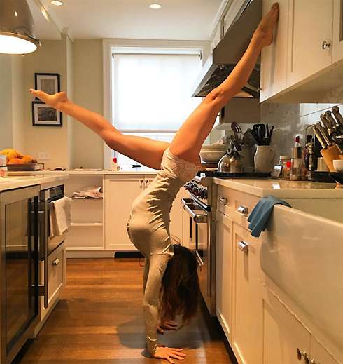 Хилария Болдуин