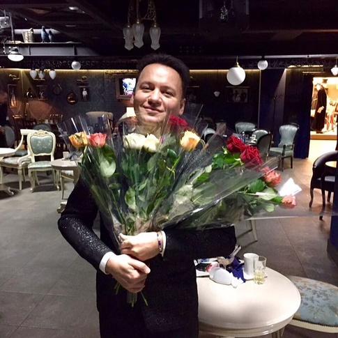 Газманов и Олешко стали жертвами аферистов