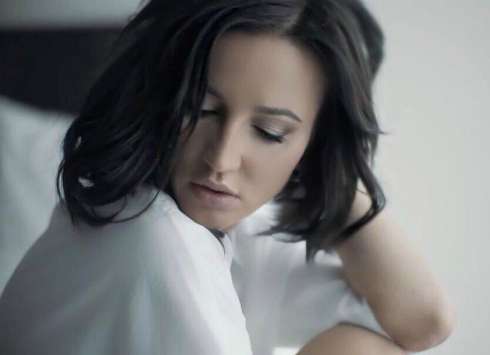 Телеведущая и начинающая певица Ольга Бузова 