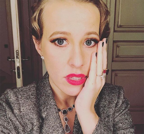 Ксения Собчак покинула сына