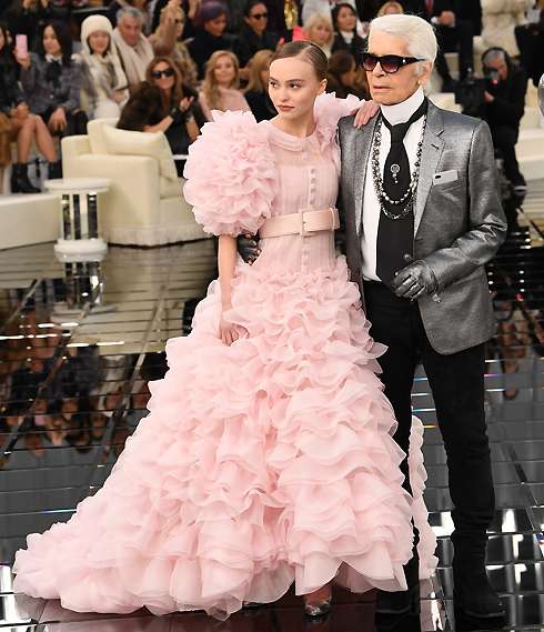 Лили-Роуз Депп и Карл Лагерфельд