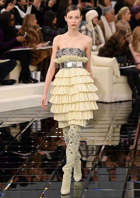 Показ весенне-летней коллекции Chanel Показ весенне-летней коллекции Chanel