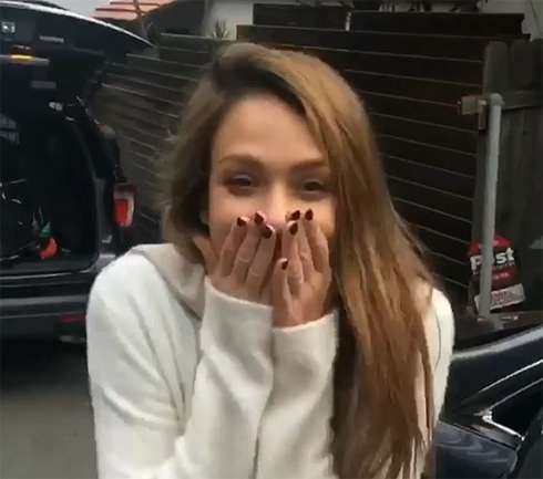 Джессика Альба призналась, что это один из самых сюрреалистичных моментов в ее жизни