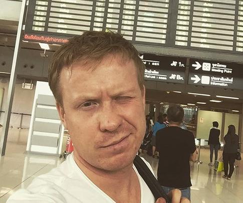 Актер Антон Богданов пострадал в ДТП в Таиланде
