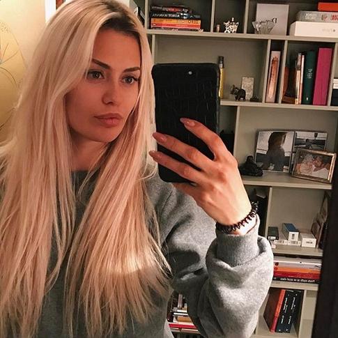 Экс-супруг ревнует Викторию Боню к футболисту, но непонятно к какому