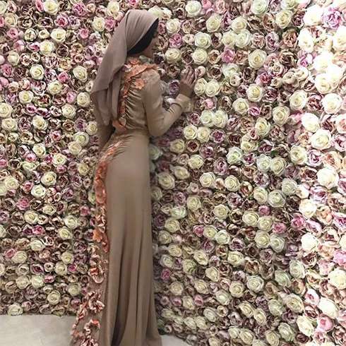 Фотосессия в модном образе оскорбила чувства некоторых поклонников